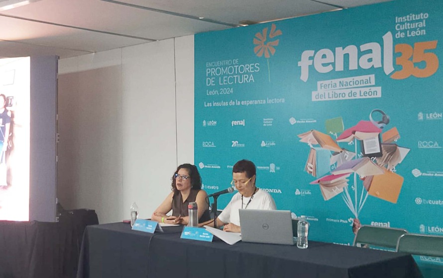 Fotografía de FENAL 2024. Cecilia Espinosa (Fundación SM Méxic).